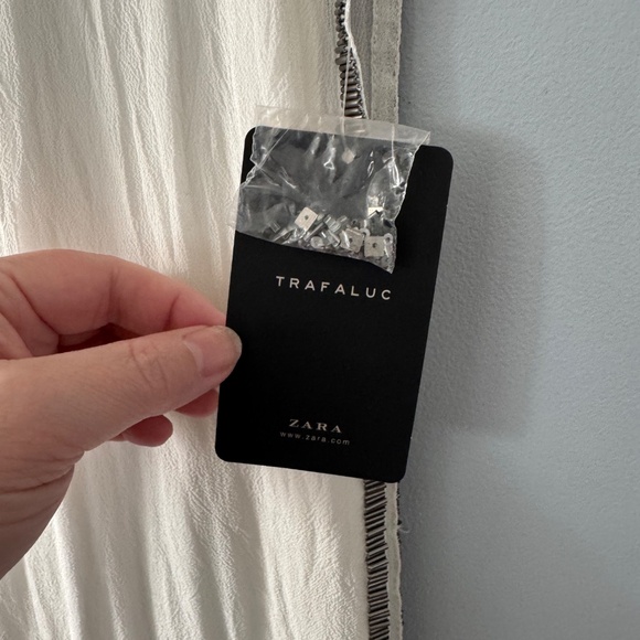 ZARA white sequin dress - Picture 3 of 3